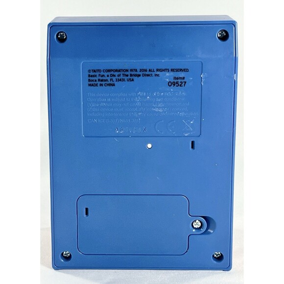 Taito Space Invaders Handheld Electronic Game 2016 Tested - Picture 7 of 9